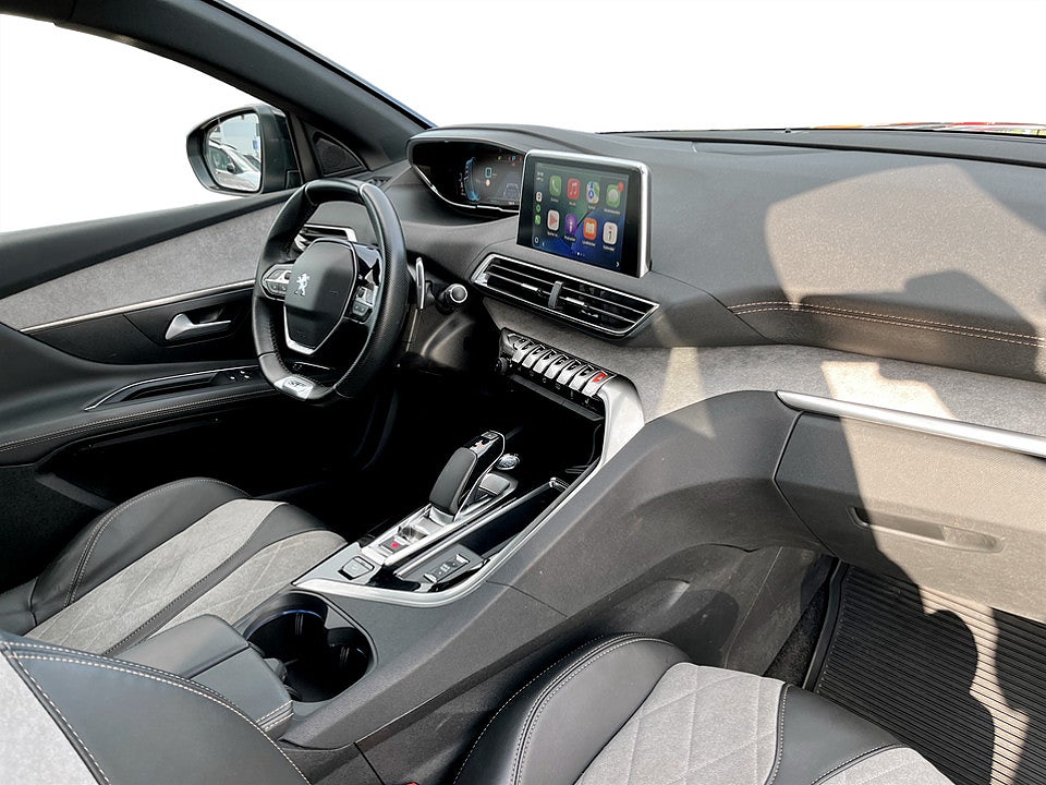 Bild på Peugeot 3008 GT PHEV HYBRID4 300hk Aut B-KAMERA CARPLAY