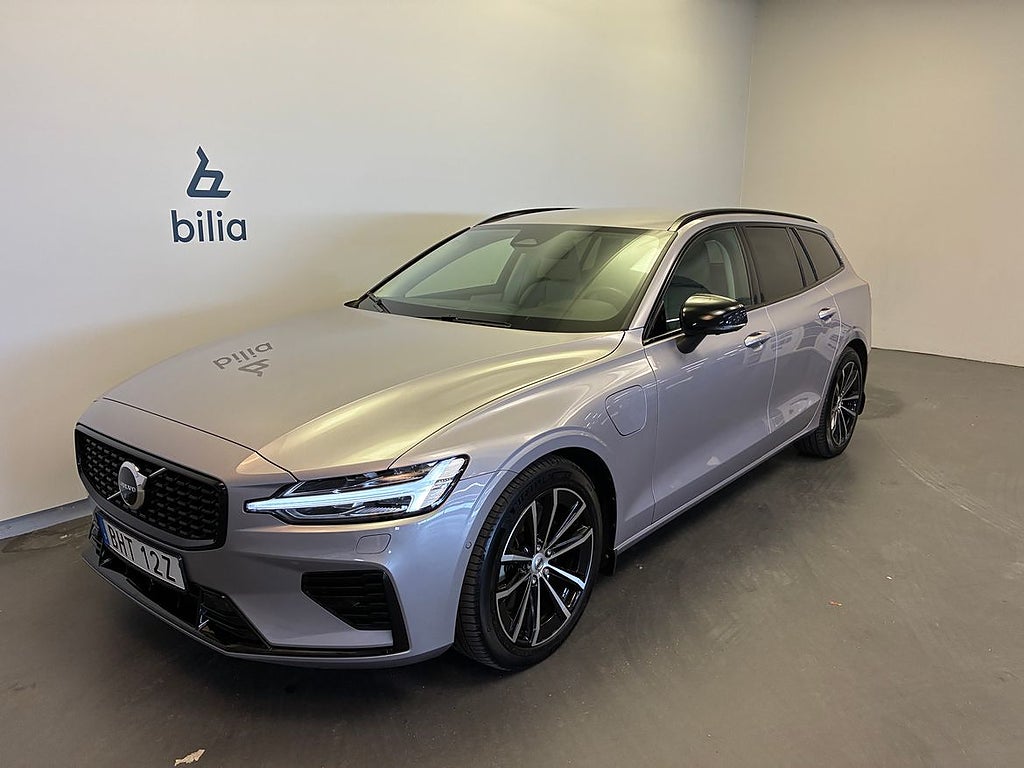 Volvo V60 T6 Plus Dark Nordic Edition / Dragkrok / Keyles...