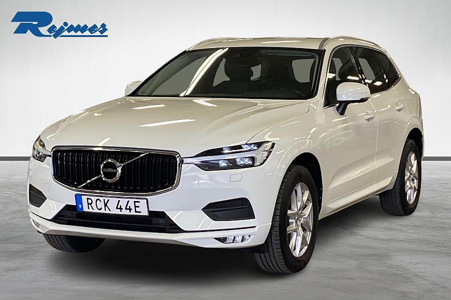 Volvo XC60 B4 Diesel Mom Adv SE /Drag/Blis/Nav