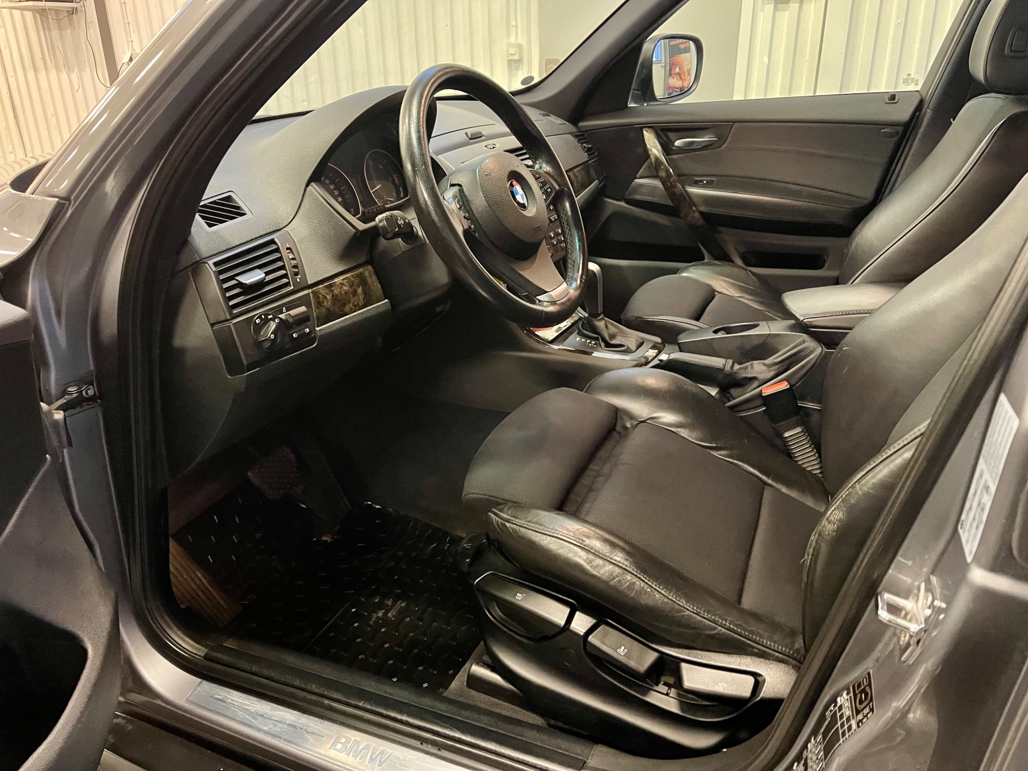 BMW X3 xDrive20d Automat Comfort 177hk 2010, bild 7/37