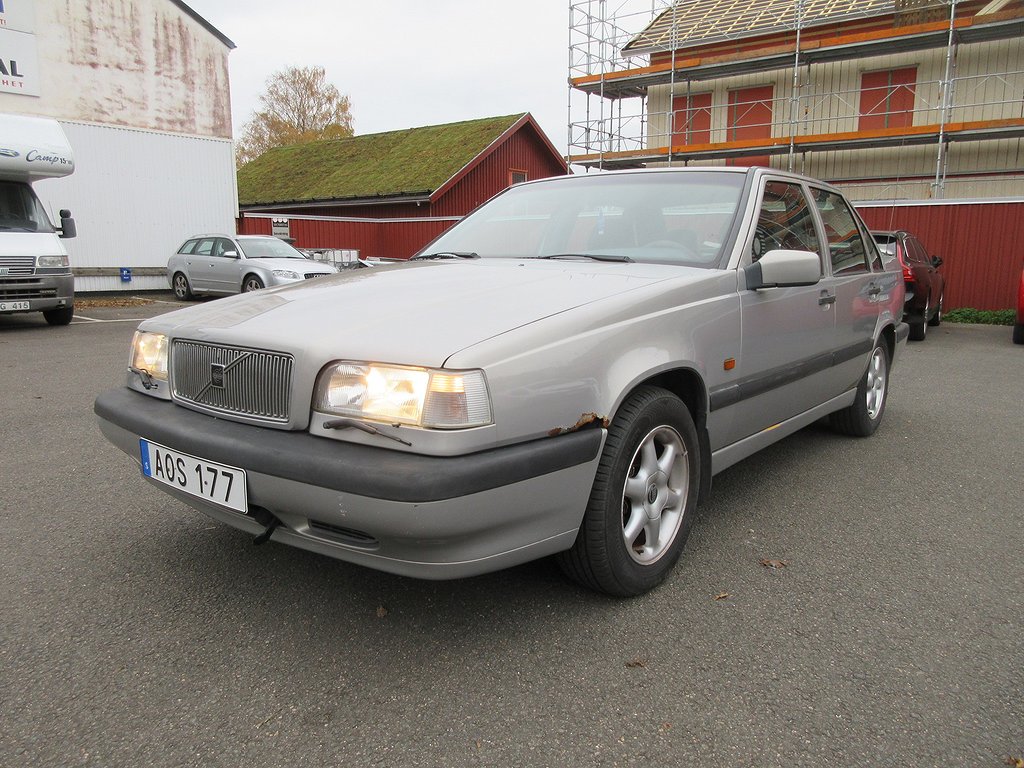 Volvo 850 Manuell 2.5 144 hk Sedan Drag NYBESIKTIGAD