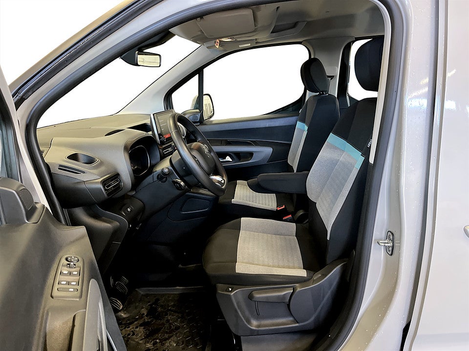 Bild på Citroën Berlingo Multispace 1.2 PT 110hk KAMPANJRÄNTA 3,99%