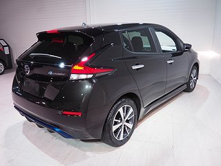 Halvkombi Nissan Leaf 5 av 22