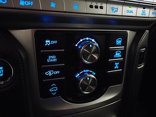 SUV Toyota Land Cruiser 27 av 29