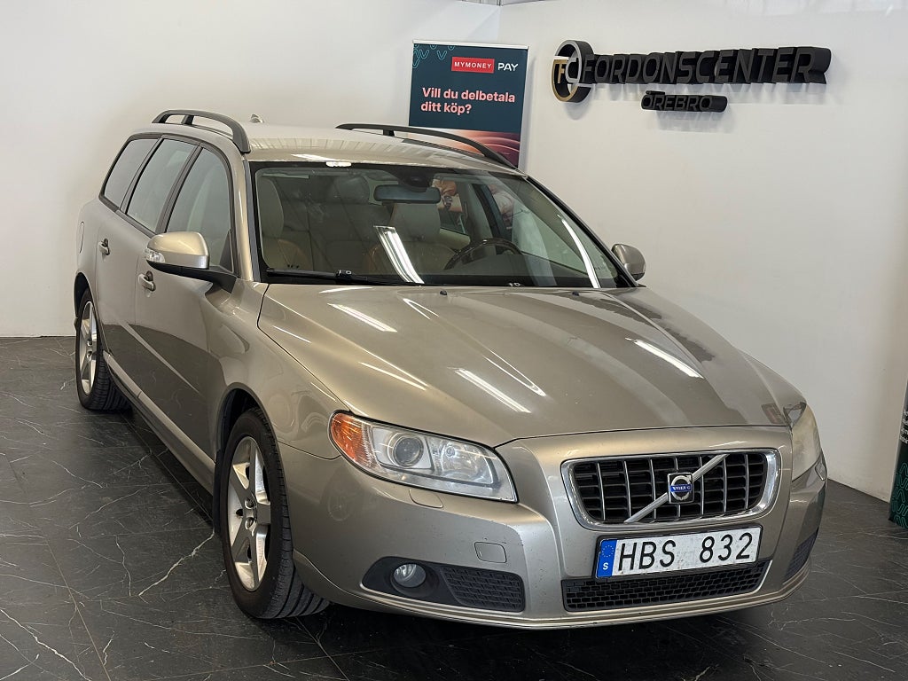 Volvo V70 2.4D Geartronic Momentum Automat Drag Parkvärmare