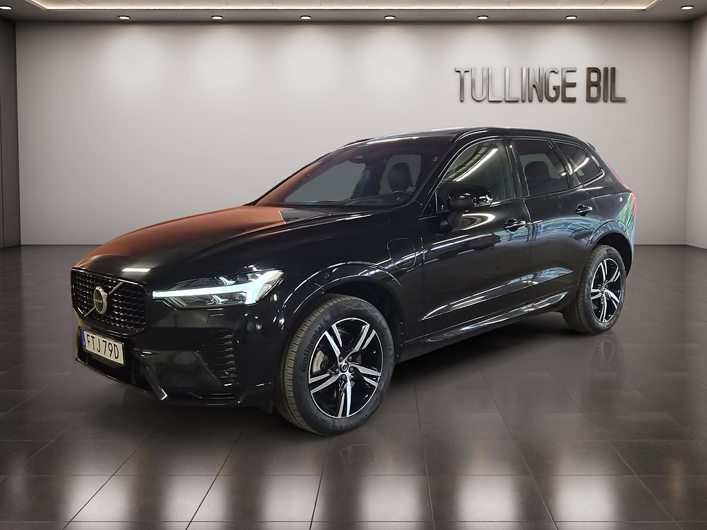 Volvo XC60 Recharge T6 AWD  R-Design Läder Panorama H/K Kamera 