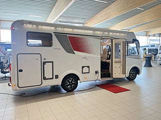 Husbil-integrerad Bürstner LYSEO TIME LIMITED 4 av 26