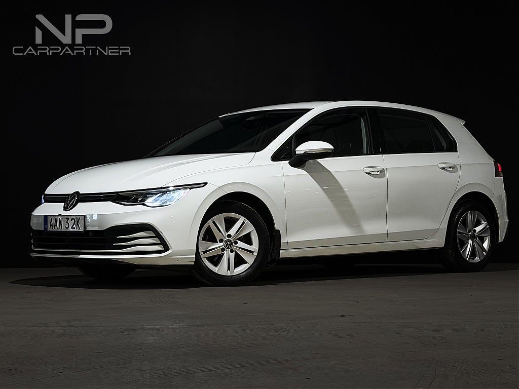 Volkswagen Golf VIII
