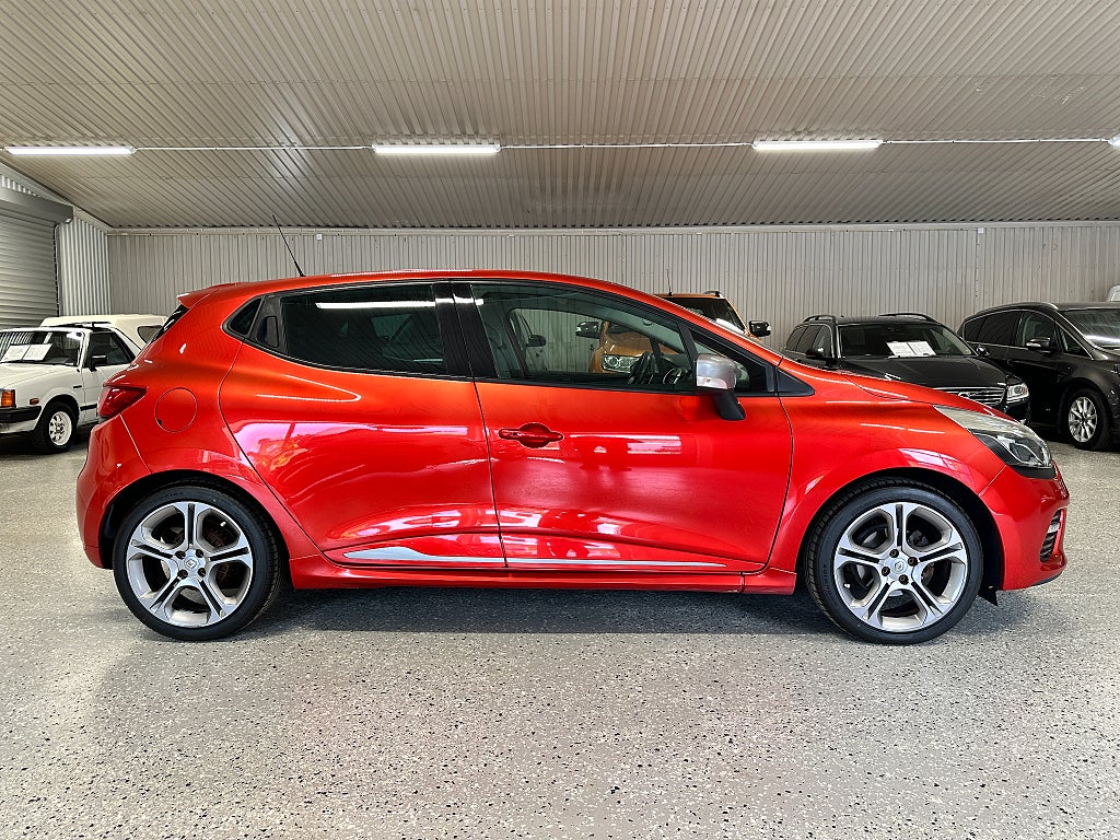 Renault Clio 1.2 TCe EDC GT SPORT Ny bess Nyservad GPS Sportstolar