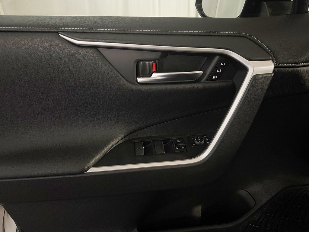 Toyota RAV4 Hybrid AWD-i Aut Executive Premium bild 16