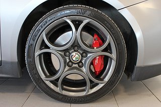 Halvkombi Alfa Romeo Giulietta 7 av 26