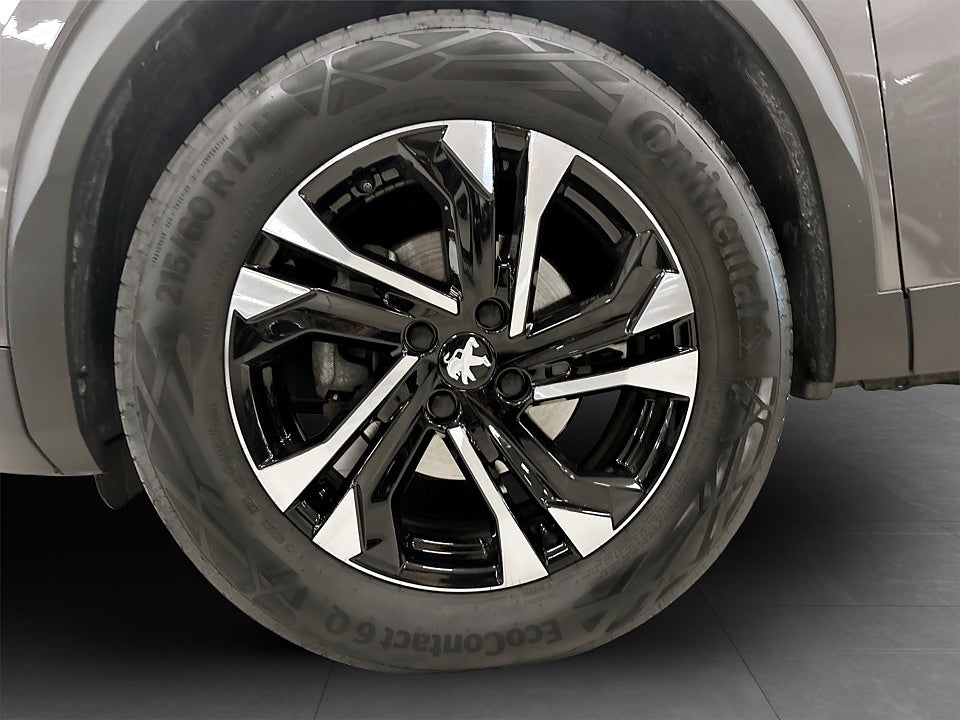 Bild på Peugeot 2008 GT 1.2 PT 130hk Aut B-KAMERA NAVI 