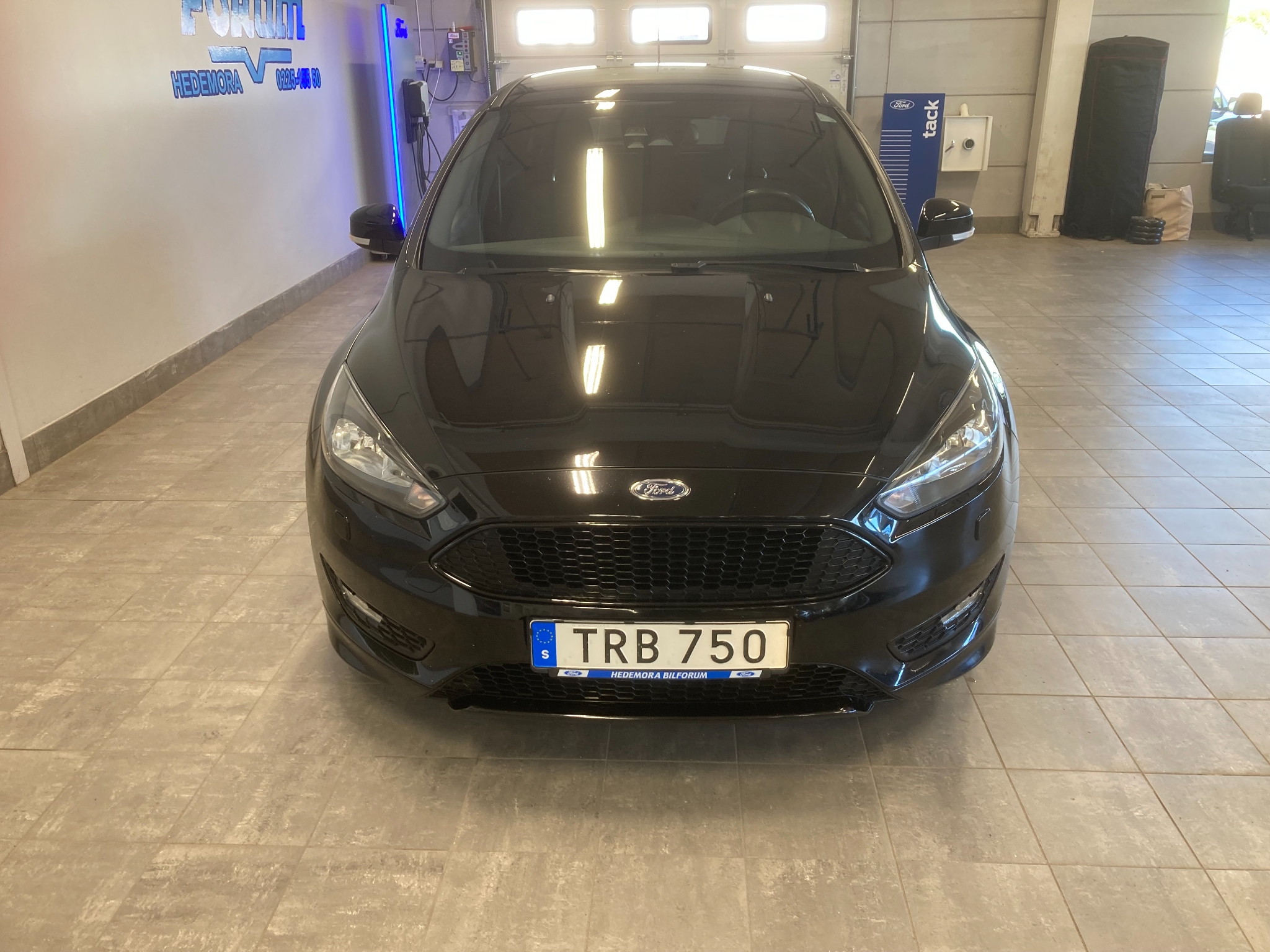Ford Focus Kombi 1.6 TDCi 115hk Titanium, bild 5/19