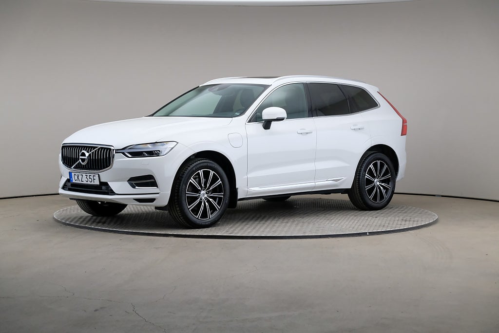 Volvo XC60 T8 AWD Inscription VOC Teknik Drag Panorama