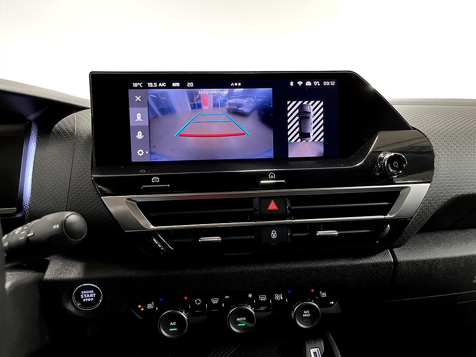 Bild på Citroën C4-X Shine 1.2 PT 130hk Aut B-KAMERA NAVI