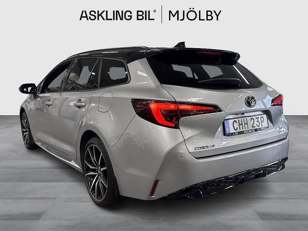 Toyota Corolla 2024 - miniatyr 3