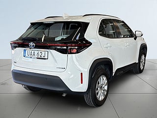 Toyota Yaris Cross Hybrid e-CVT Active S&V-Hjul/Backkamera/Rattvärme/BT – bild 6