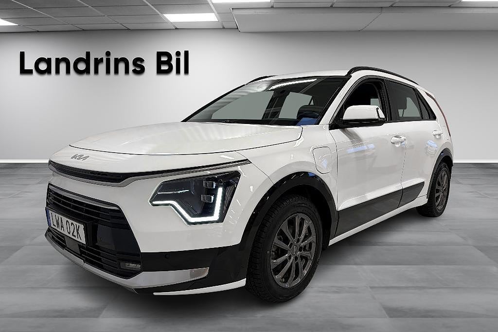Kia Niro Plug-In-Hybrid Action *'V-hjul*Dragkrok*GPS*