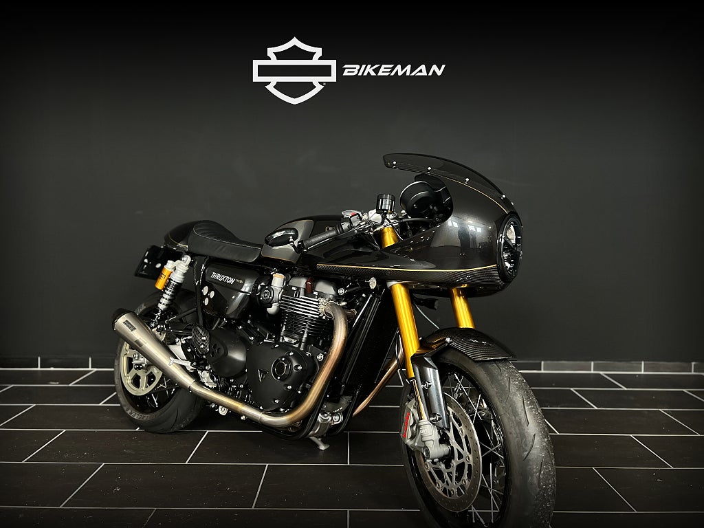 Triumph Thruxton TFC 750 Tillverkade Kolfiber