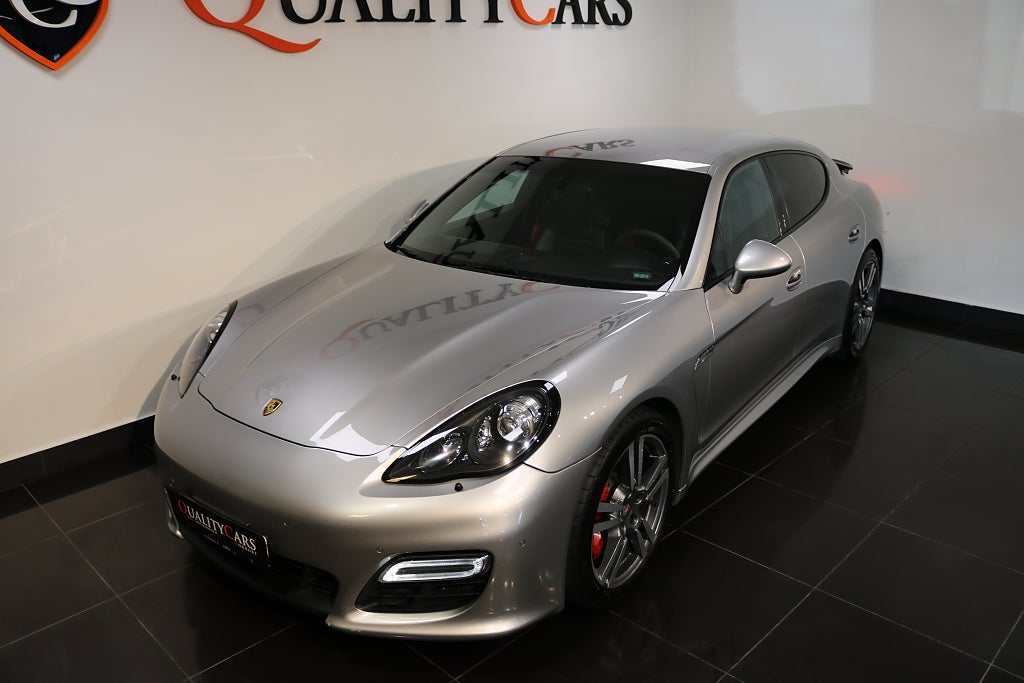 Porsche Panamera 2012 - miniatyr 26