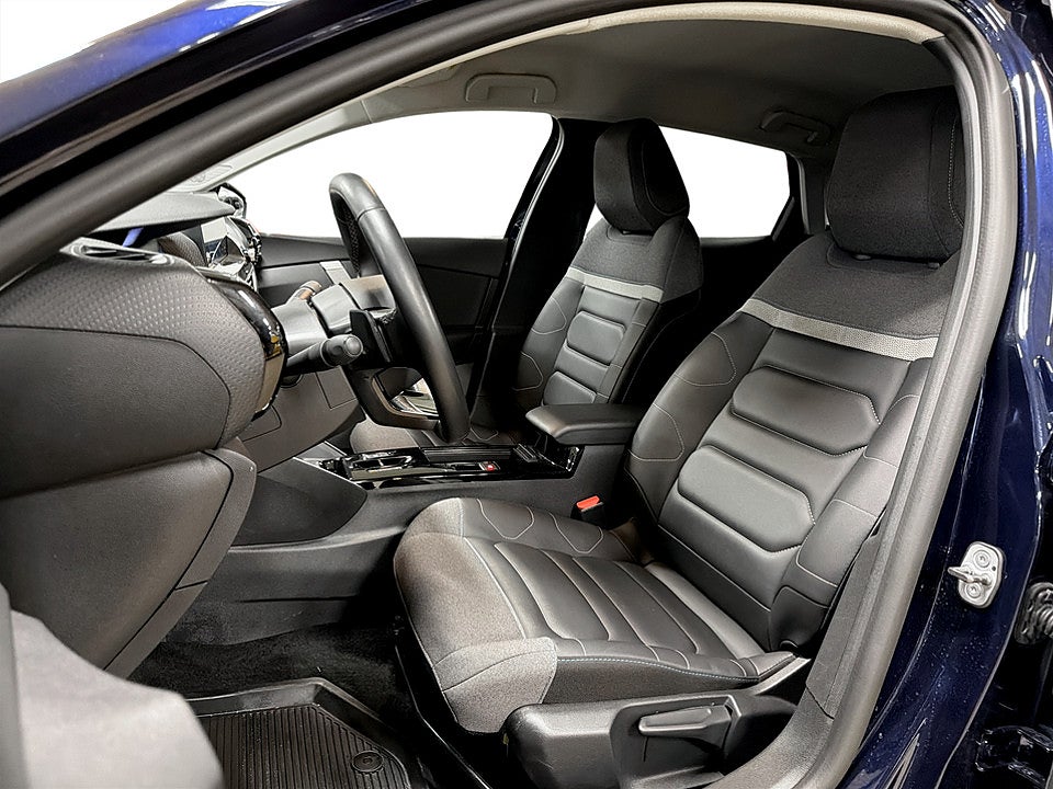 Bild på Citroën C4 Shine 1.2 PT 130hk Aut KAMPANJRÄNTA 3,99%