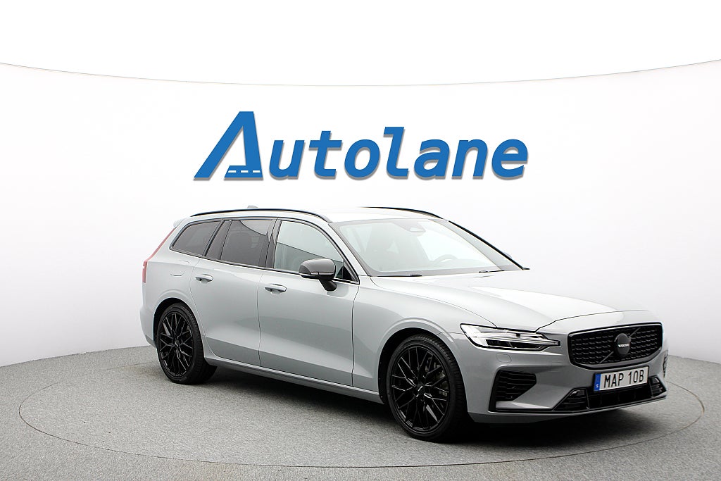 Volvo V60 Recharge T6 AWD Plus Dark, Värmare, Kamera 350hk