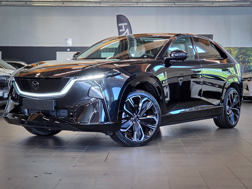 Mazda CX-6e Takumi/Panorama/Värmepump/Serviceavtal ingår/ 