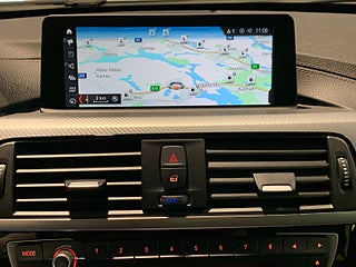 Sedan BMW 330e 14 av 24