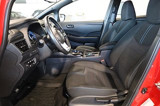 Halvkombi Nissan Leaf 9 av 22