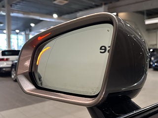 Volvo V60 T6 AWD Inscription Pvärm Pano GPS H/K CarPlay HuD SoV – bild 23