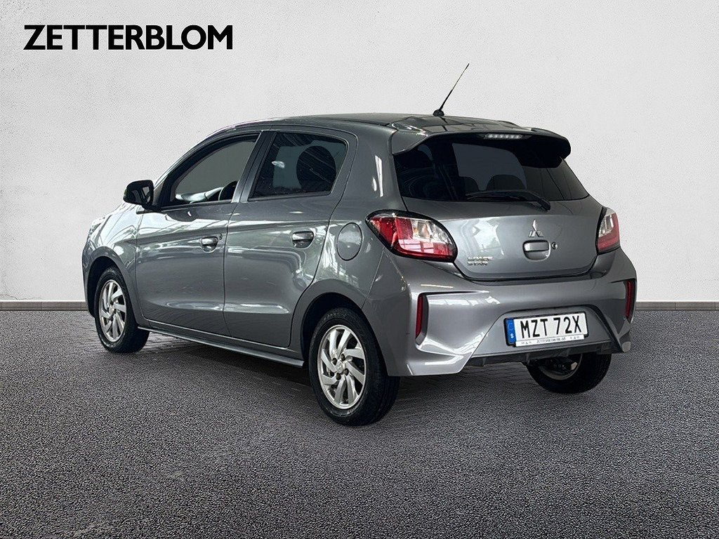 Halvkombi Mitsubishi Space Star 3 av 13