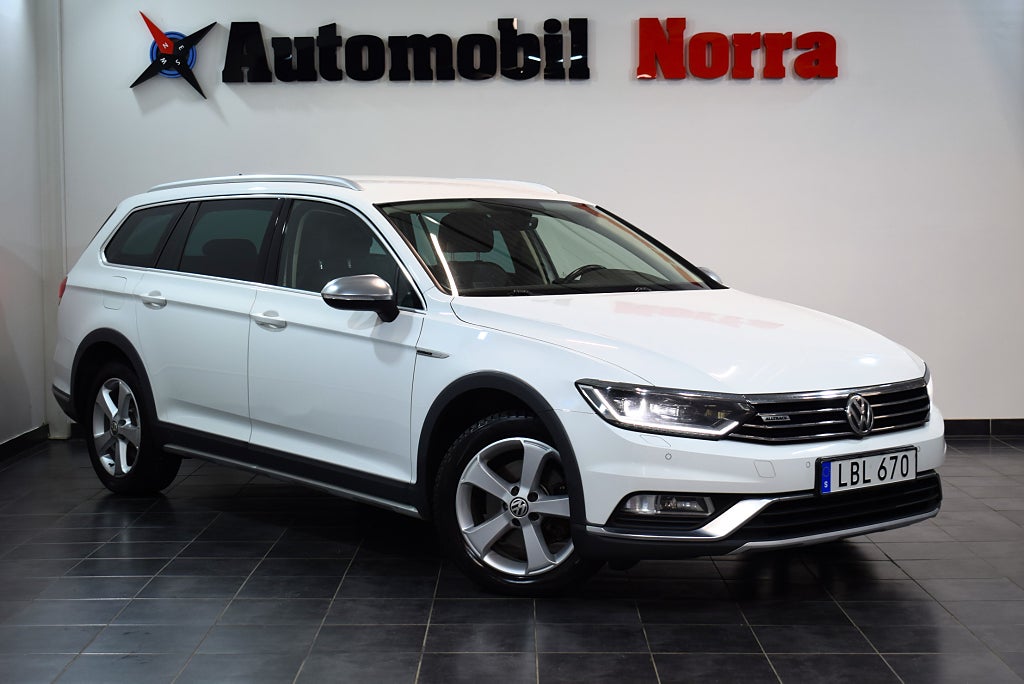 Volkswagen Passat Alltrack 2.0 TDI 190hk 4M Auto Executive Drag Värmare