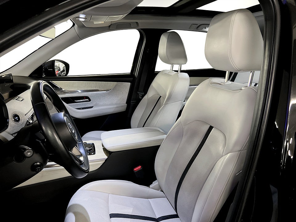 Bild på Mazda CX-60 Takumi Comf Pack 2.5 PHEV 327hk AWD PANO ELSTOL