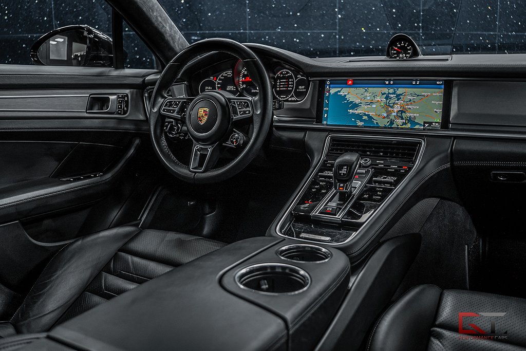 Porsche Panamera Turbo PDK, 550hk, 2019