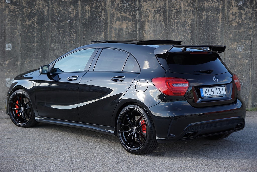 Mercedes-Benz A45 AMG 4MATIC 360hk|Pano|Skalstol|H&K|SE SPEC|