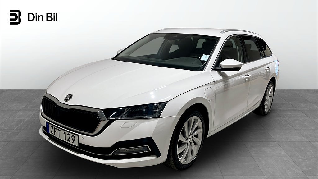Skoda Octavia Combi Style IV TSI 204 DSG /Drag/DCC/P-värmare