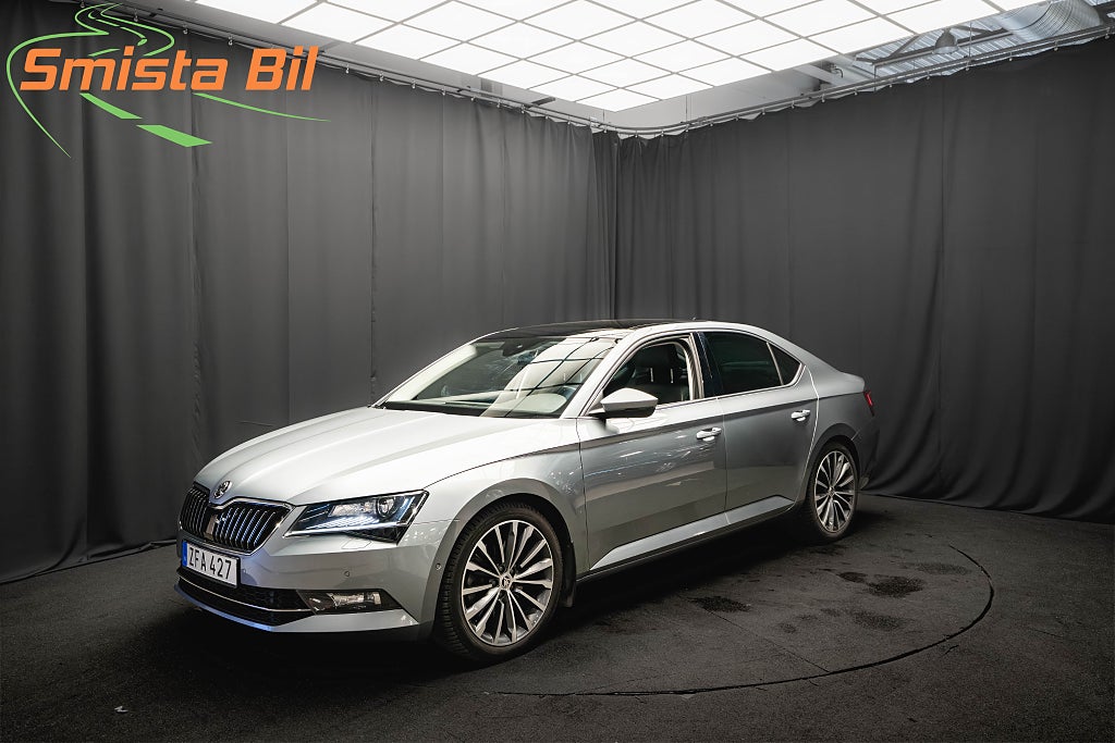 Skoda Superb 2.0 TSI 4x4 L&K PANO B-VÄRMARE LÄDER DRAG KAMERA 280hk