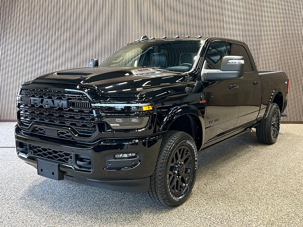 RAM Dodge 2500 Limited Night Edt. Cummins 6.7L Cummins 1458NM Lagerb