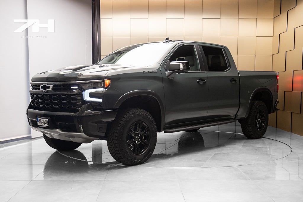 Chevrolet Silverado ZR2 1500 Crew Cab 3.0 Duramax / BOSE / HuD /Taklucka