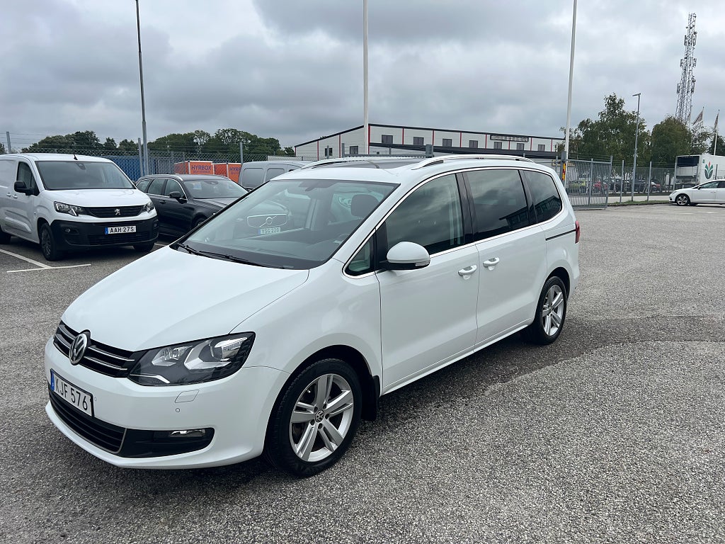 Volkswagen Sharan 7-seater 2.0 TDI DPF SCR  150hk Base