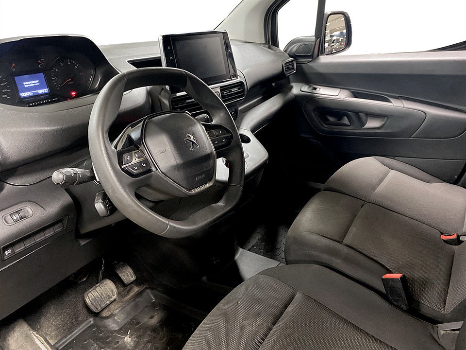 Bild på Peugeot Partner PRO+ 1.5 BHDi 130hk Aut L1 B-KAMERA DRAG