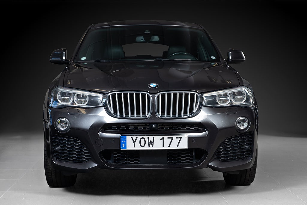 BMW X4 2017 - miniatyr 4