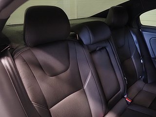 Sedan Volvo S60 Cross Country 13 av 24