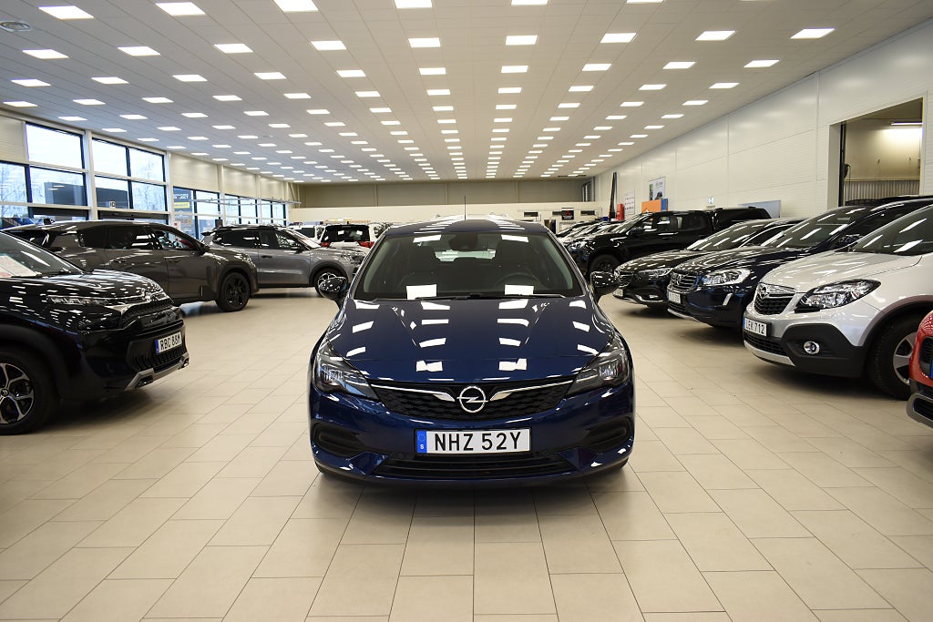 Opel Astra 5dr. Business Elegance Automat