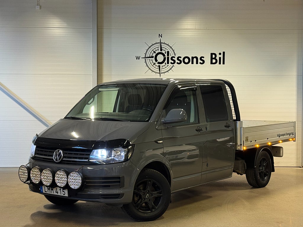 Volkswagen Transporter Chassi Dubbelhytt T28 2.0 TDI D-värmare Drag 6-Sits