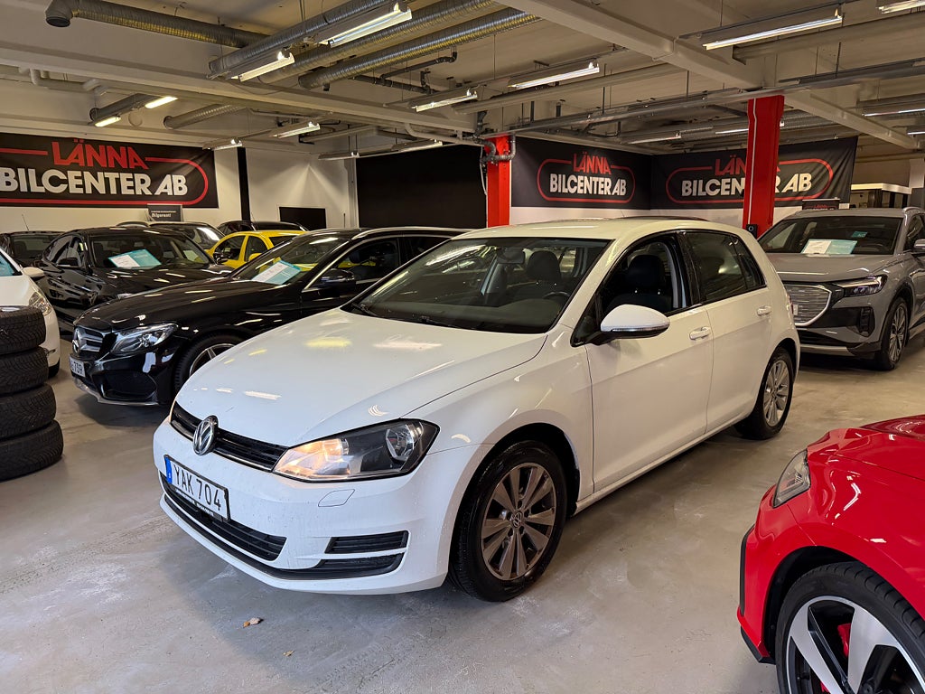 Volkswagen Golf I 1.2 TSI Automat 2 ägare Ny besiktad Carplay Euro 6 SoV