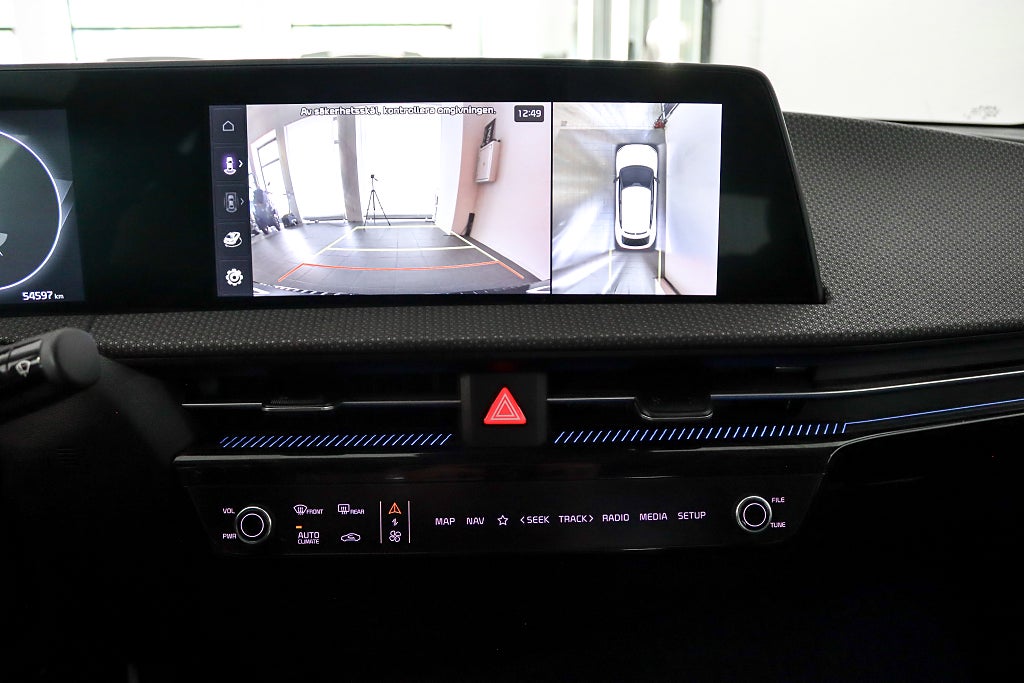 Kia EV6 77.4 kWh AWD PLUS-pkt 360° Navi (MOMS)