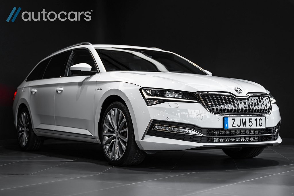 Skoda Superb iV 1.4 Plug-in L&K|Panorama|Canton|DCC|Värmare