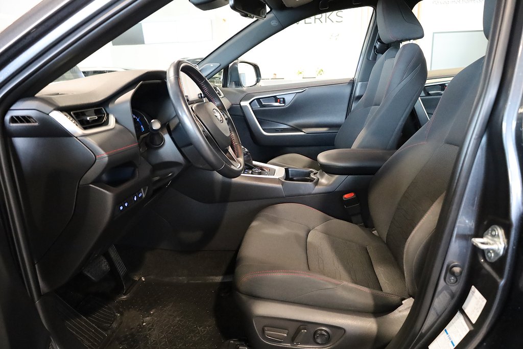 Toyota RAV4 2,5 Plug-in Hybrid E-CVT Active AWD Dragkrok Navi 2021