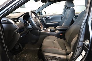 SUV Toyota RAV4 11 av 29